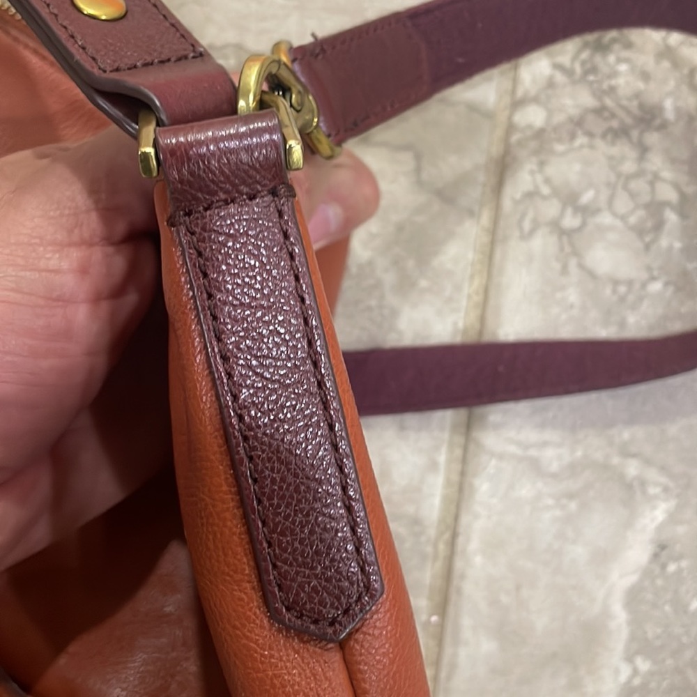 Fossil Crossbody Leather Bag - Picture 8 of 15